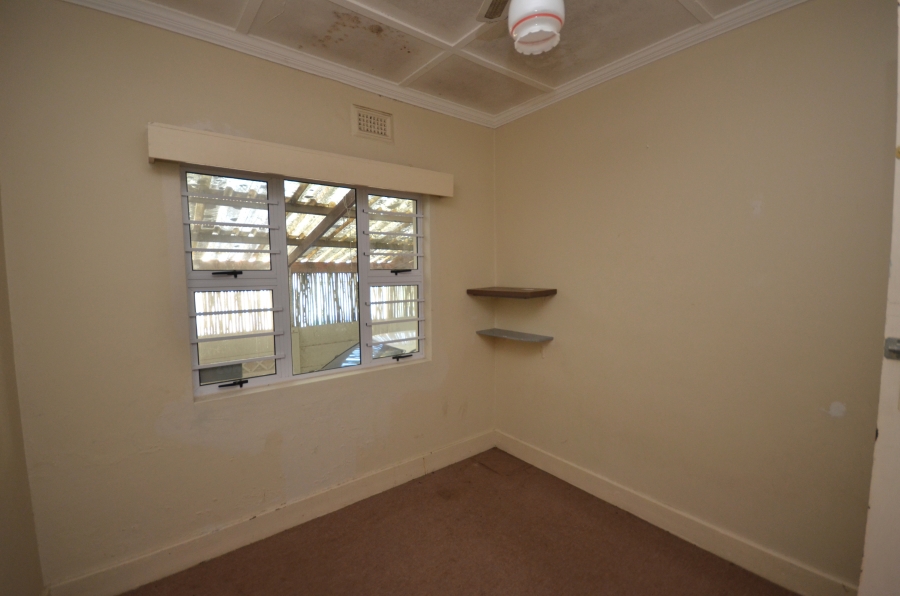 To Let 4 Bedroom Property for Rent in Berea Eastern Cape